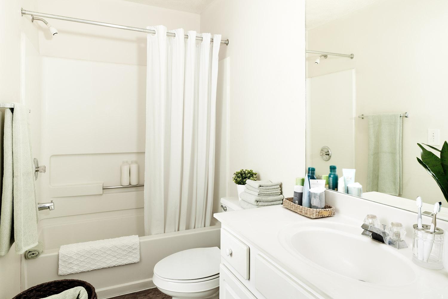 Intown Suites Extended Stay Louisville Ky - Northeast Eksteriør billede